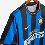 Inter Milan 2010/11 Home Jersey  Retro Version - Image 7