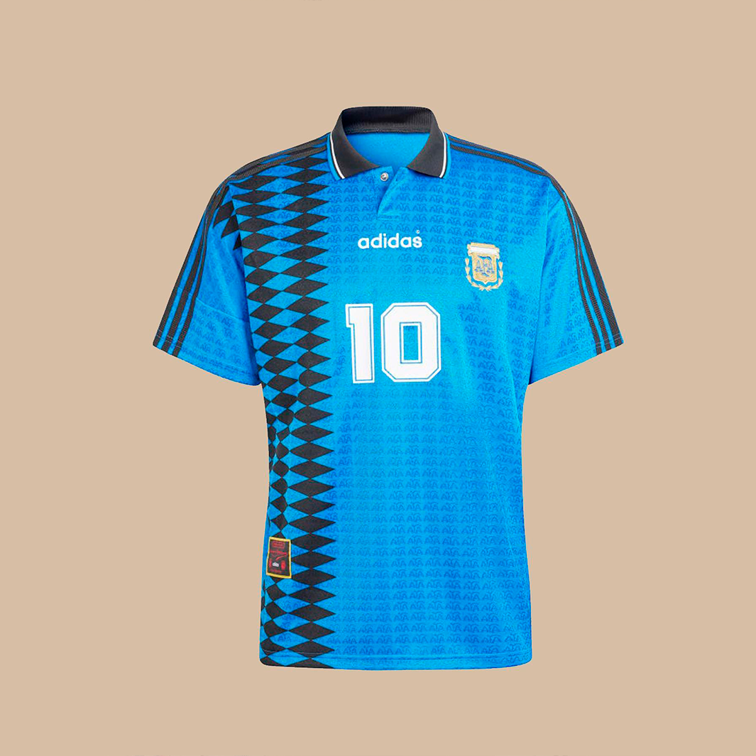 6-45 Argentina 1994 Away Jersey Fan Version - Image 1