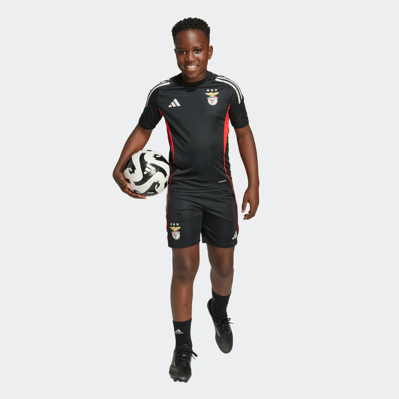 Maillot-Benfica-Training-Tiro-25-Junior-2025_26-Noir5 Benfica 2025/26 Training – Kit Kids - Image 1