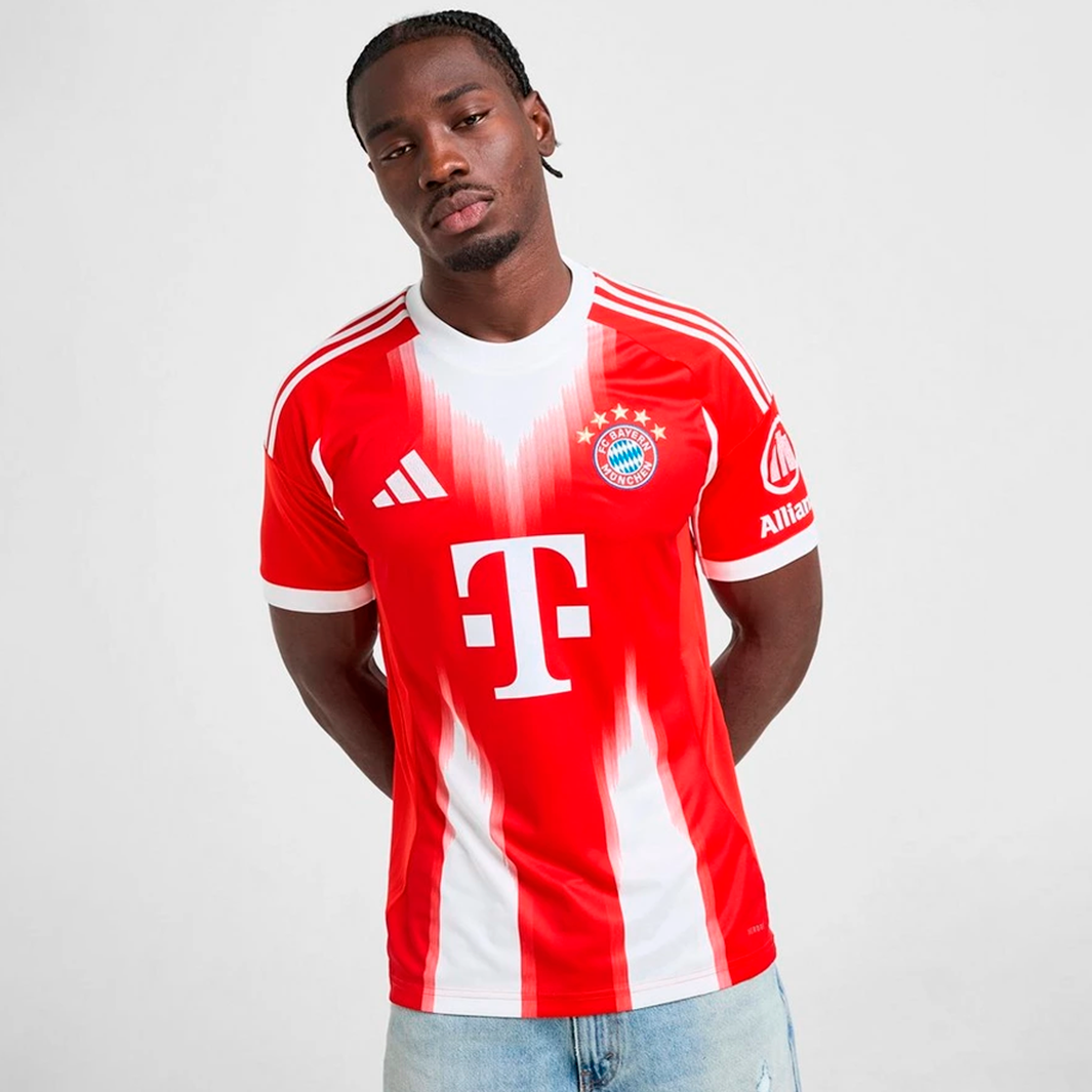 jhbcvysdgucdsv Bayern Munich 2025/26 Home Jersey Fan Version - Image 1