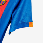 Barcelona 2006/07 Home Jersey  Retro Version - Image 3
