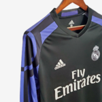 Real Madrid 2015/16 Third Jersey Long Sleeve  Retro Version - Image 4