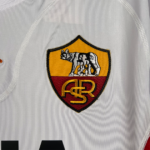AS Roma 2001/02 Away Jersey  Retro Version - Image 4