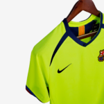 Barcelona 2005/06 Away Jersey – Retro Version - Image 4
