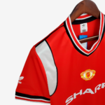 Manchester United 1985/86 Home Jersey  Retro Version - Image 3