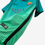 Barcelona 2016/17 Third Jersey – Retro Version - Image 4