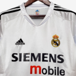 Real Madrid 2004/05 Home Jersey  Retro Version - Image 5