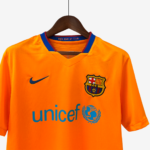 Barcelona 2006/07 Away Jersey – Retro Version - Image 4