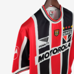 Sao Paulo 2000/01 Away Jersey  Retro Version - Image 2