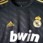 Real Madrid 2011/12 Away Jersey Long Sleeve  Retro Version - Image 2
