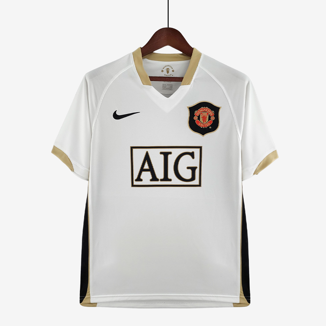 8-47 Manchester United 2006/07 Away Jersey – Retro Version - Image 1