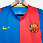 Barcelona 2006/07 Home Jersey  Retro Version - Image 2