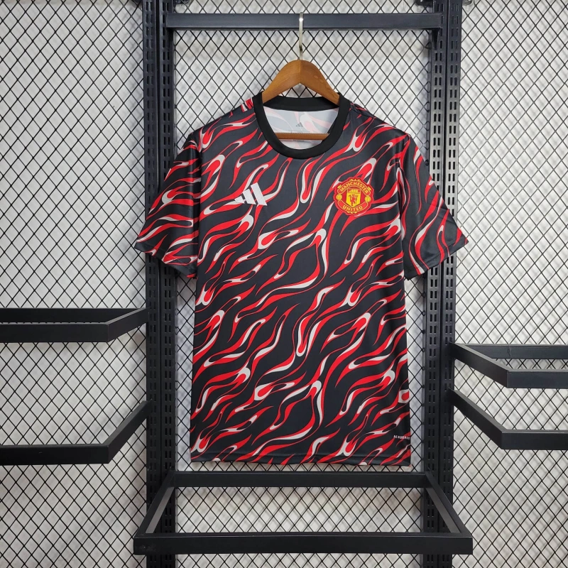 Manchester United 25/26 Training Jersey – Fan Version