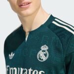 Real Madrid 2026/27 Away [Fan Version] Jersey - Image 5