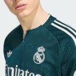 Real Madrid 2026/27 Away [Long Sleeve Fan Version] Jersey - Image 4